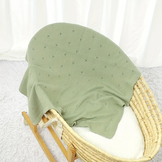 Cozy Baby Knitted Blanket – Soft Solid Color & Air-Cooled Design – Ideal for Strollers & Gifting