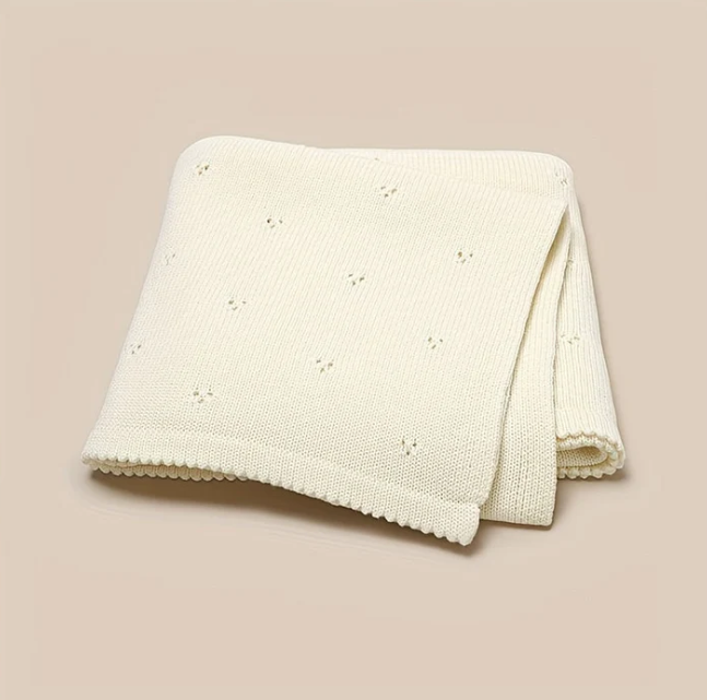 Cozy Baby Knitted Blanket – Soft Solid Color & Air-Cooled Design – Ideal for Strollers & Gifting