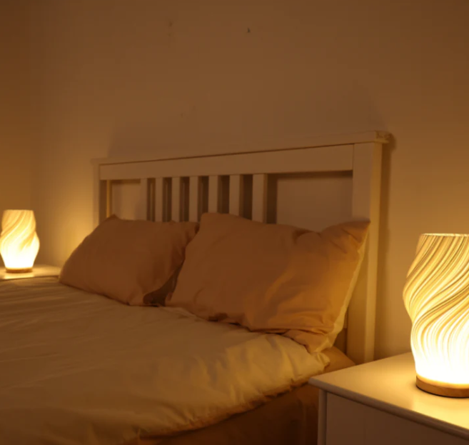 Modern Dimmable Wavecrest Lamp for a Serene Touch